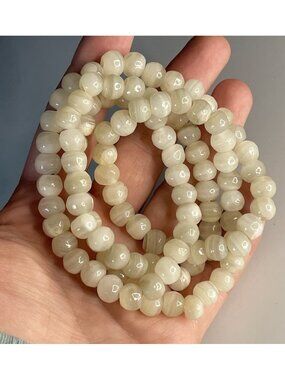RETRO Vintage 20th C. Alabaster White Calcite Onyx Stone Beaded Necklace Jewelry